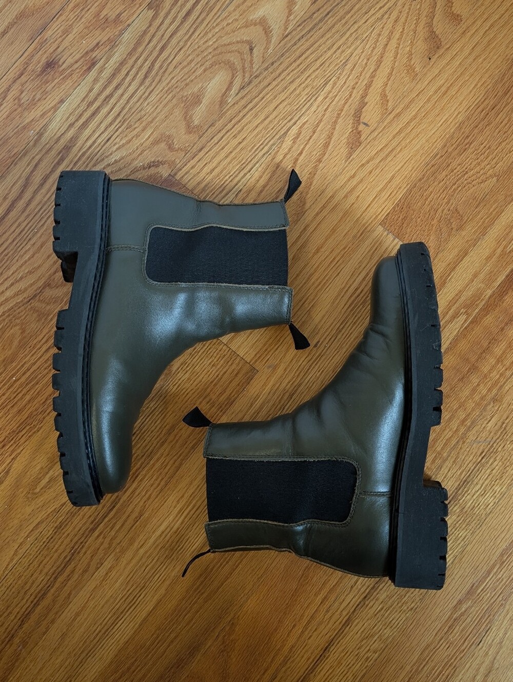 Iris & Ink Chelsea Boot - Picture 2 of 7